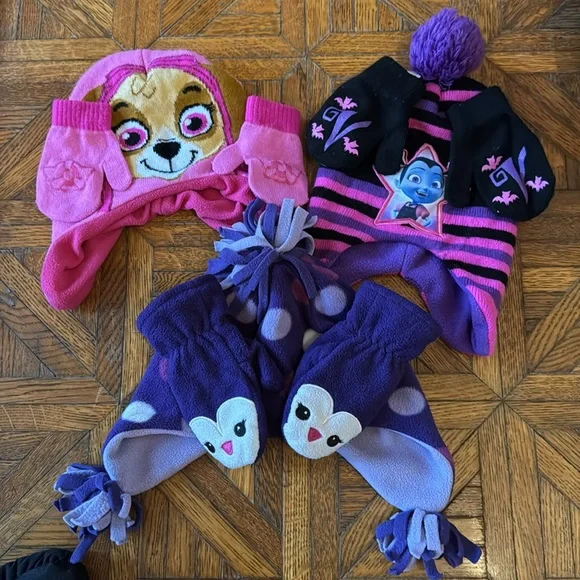 Little girls winter hat and gloves lot - Picture 15 of 15